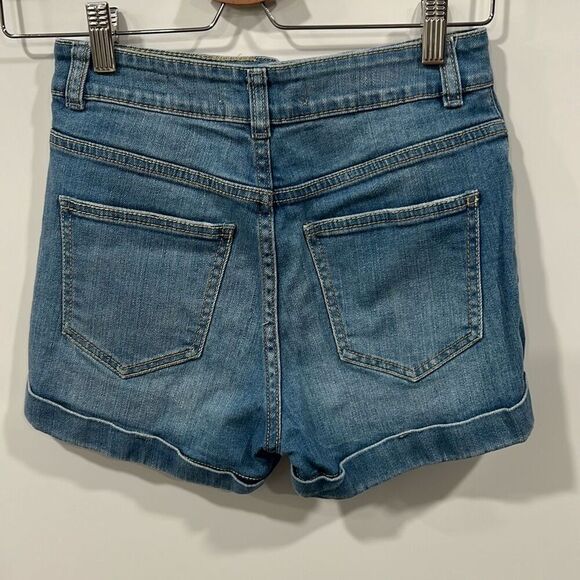 Bullhead denim mom shorts size 3 - Picture 4 of 7